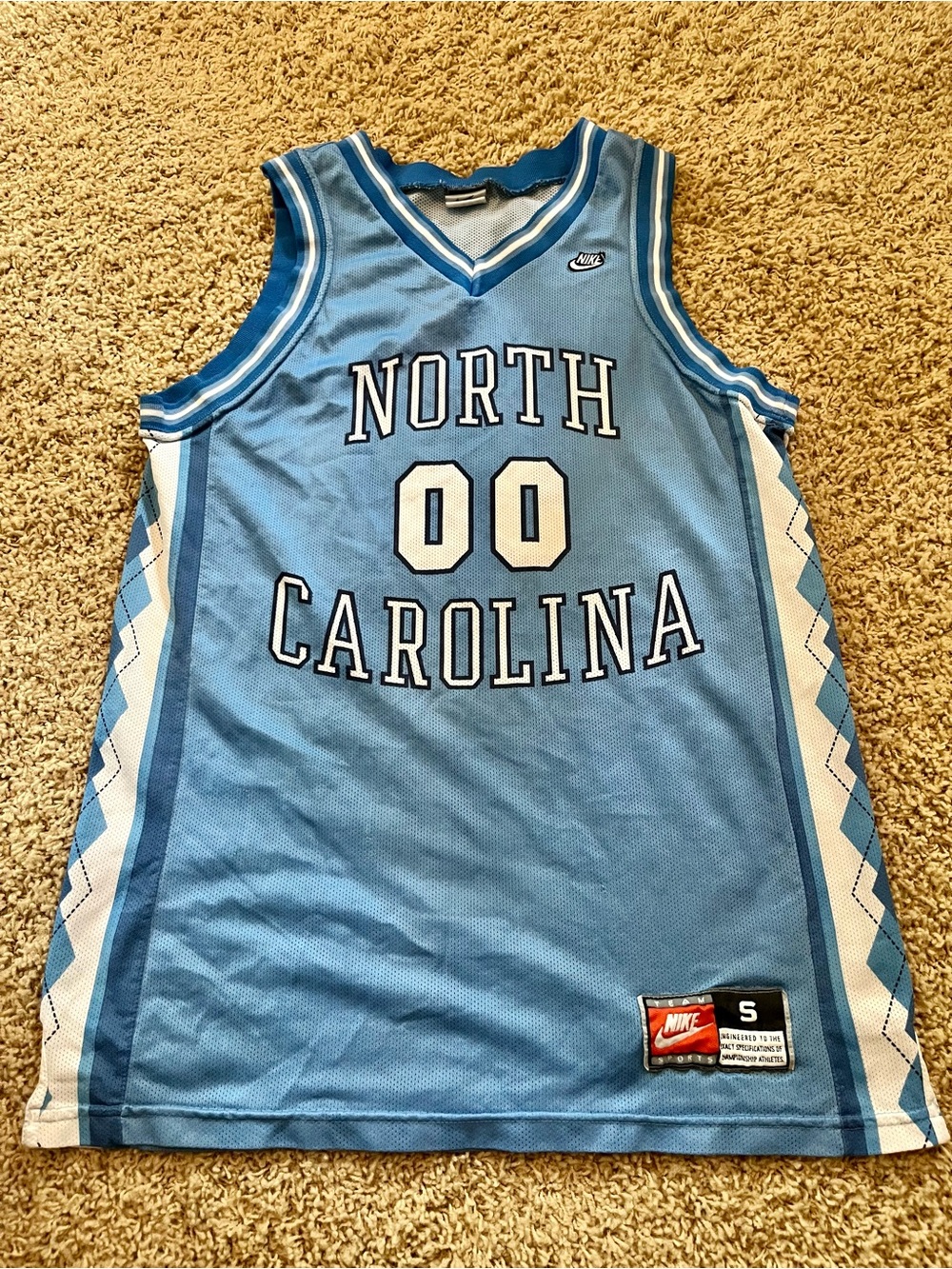 Vintage Nike North Carolina #00 Basketball Jersey - Carolina Blue